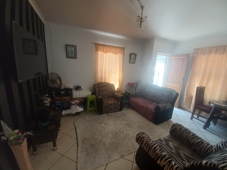 2 Bedroom Property for Sale in Rocklands Western Cape